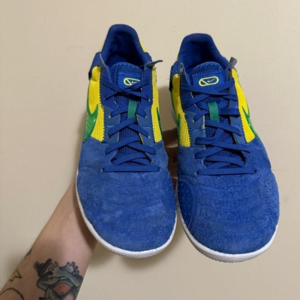 Nike Brazil Sneakers
